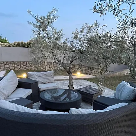 Domenica Villa Kostrena